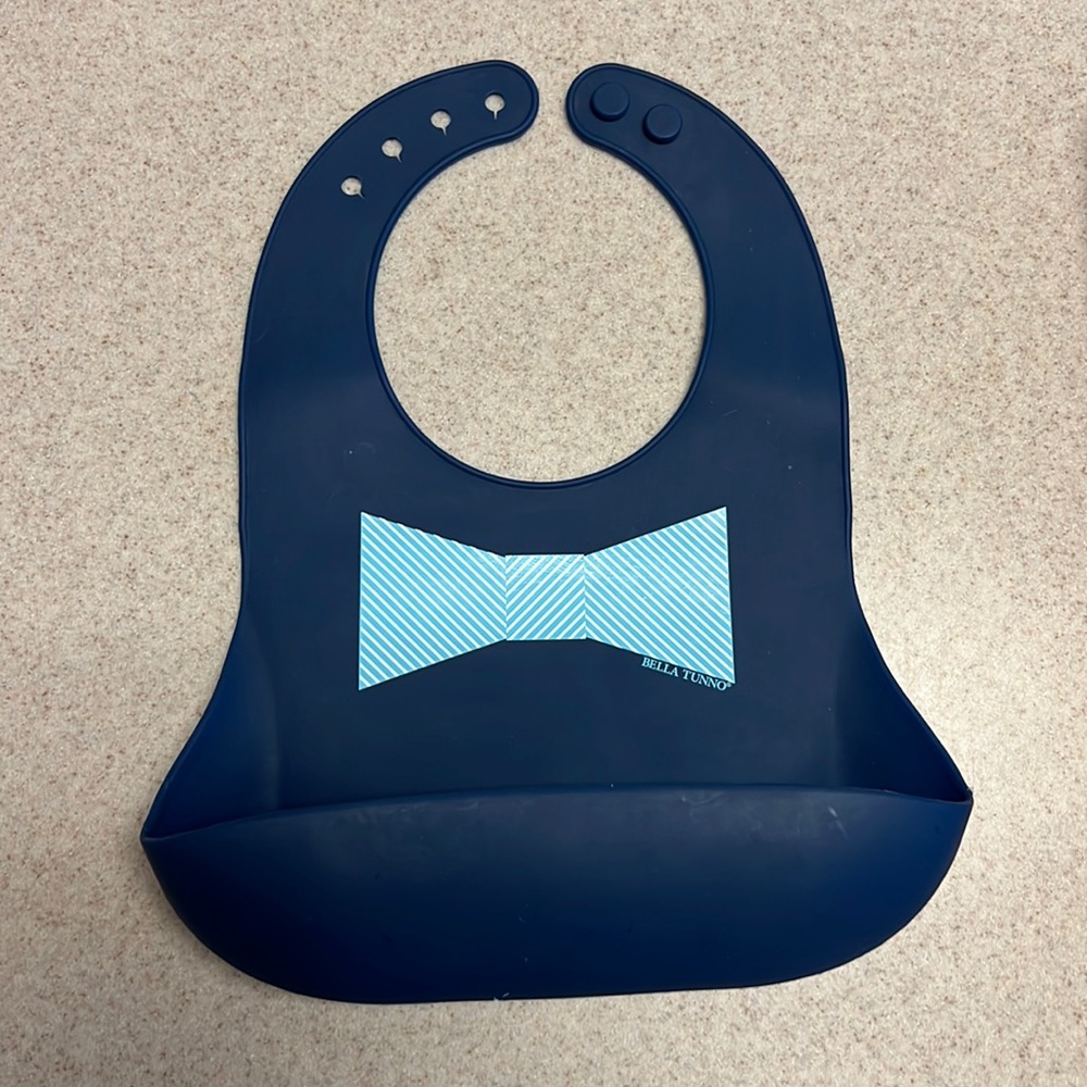 Bella Tunno Silicone Bib